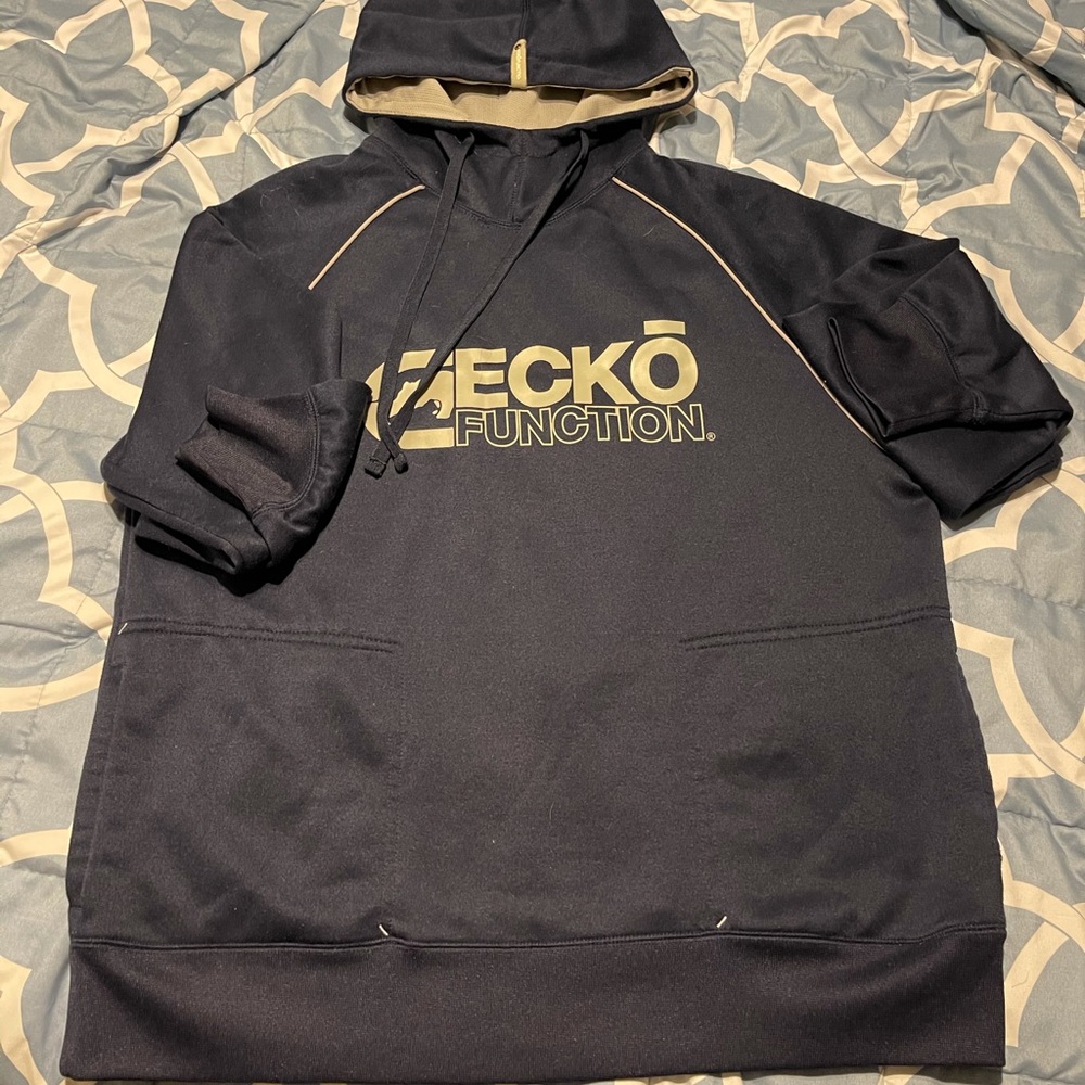 Marc Echo Men’s Hoodie size Large